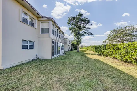 7855 Nw 5th Court Margate FL 33063