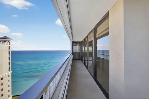 5280 N Ocean Drive Riviera Beach FL 33404