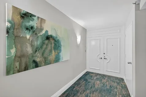 5280 N Ocean Drive Riviera Beach FL 33404
