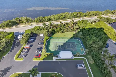 5280 N Ocean Drive Riviera Beach FL 33404