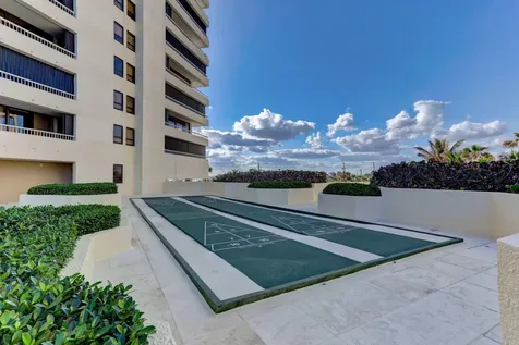 5280 N Ocean Drive Riviera Beach FL 33404