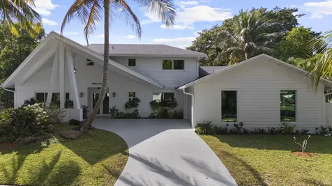 1538 39th Street West Palm Beach FL 33407