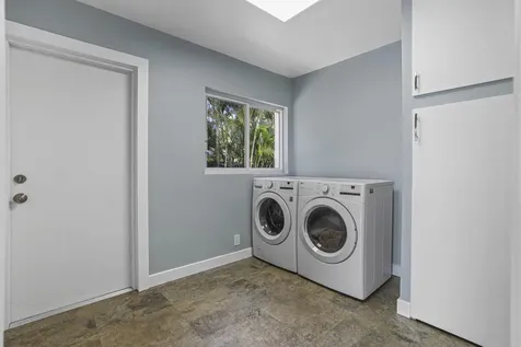 1538 39th Street West Palm Beach FL 33407