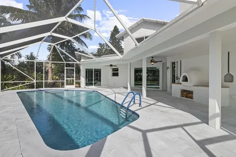 1538 39th Street West Palm Beach FL 33407