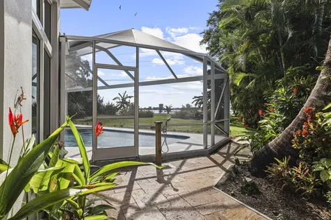 1538 39th Street West Palm Beach FL 33407
