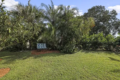 1538 39th Street West Palm Beach FL 33407