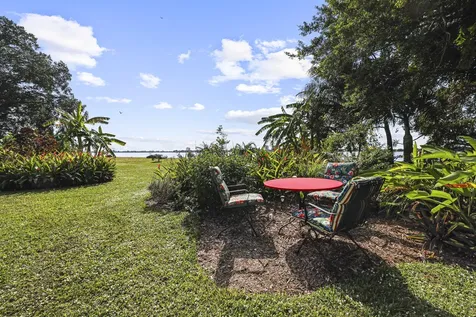 1538 39th Street West Palm Beach FL 33407