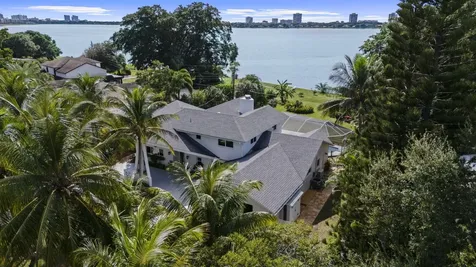 1538 39th Street West Palm Beach FL 33407