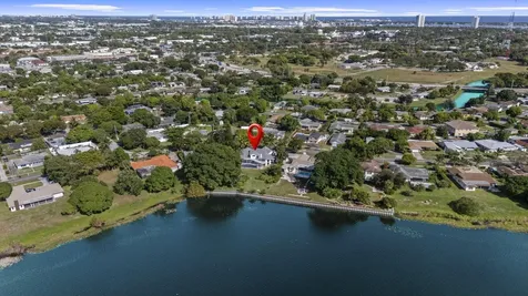 1538 39th Street West Palm Beach FL 33407