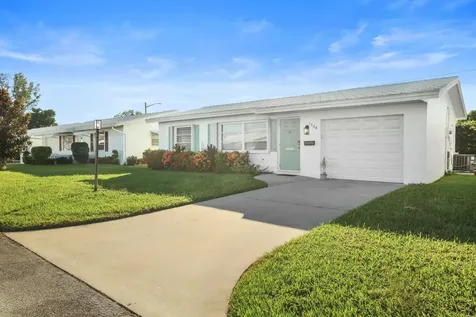 1308 Sw 24th Street Boynton Beach FL 33426