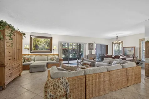 11267 Pond View Drive Wellington FL 33414
