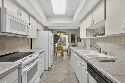 11267 Pond View Drive Wellington FL 33414