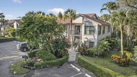 11267 Pond View Drive Wellington FL 33414
