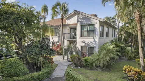 11267 Pond View Drive Wellington FL 33414