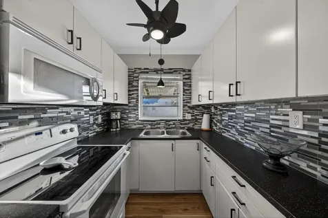 2800 W Golf Boulevard Pompano Beach FL 33064