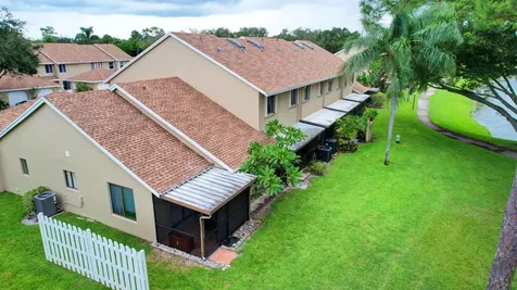 1105 Maplewood Drive Greenacres FL 33415