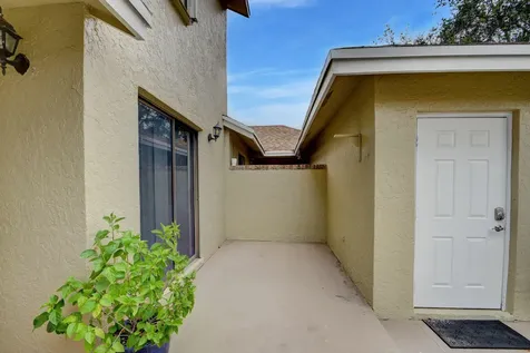 1105 Maplewood Drive Greenacres FL 33415