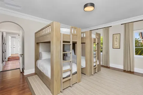 115 Via La Selva Palm Beach FL 33480