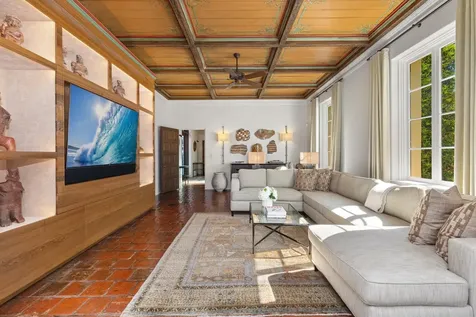 115 Via La Selva Palm Beach FL 33480