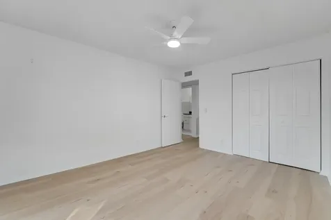 332 Flanders G Delray Beach FL 33484