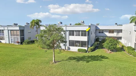 332 Flanders G Delray Beach FL 33484