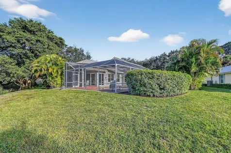 7492 Se Teton Drive Hobe Sound FL 33455