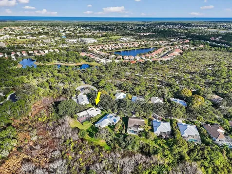 7492 Se Teton Drive Hobe Sound FL 33455