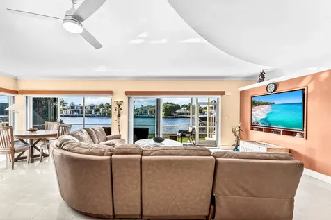 1166 Hillsboro Mile Hillsboro Beach FL 33062