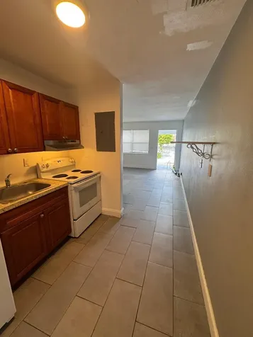 914 3rd Street West Palm Beach FL 33401