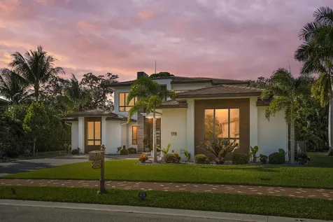 178 Se Via Lago Garda Port Saint Lucie FL 34952