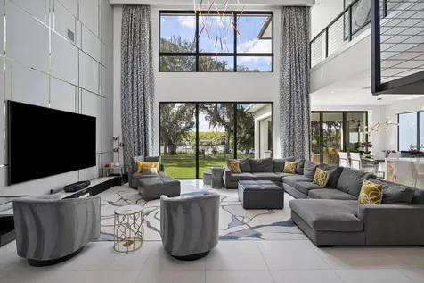 178 Se Via Lago Garda Port Saint Lucie FL 34952