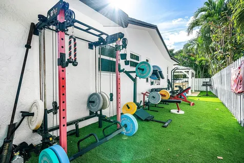 124 Oregon Lane Boca Raton FL 33487