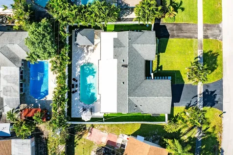 124 Oregon Lane Boca Raton FL 33487