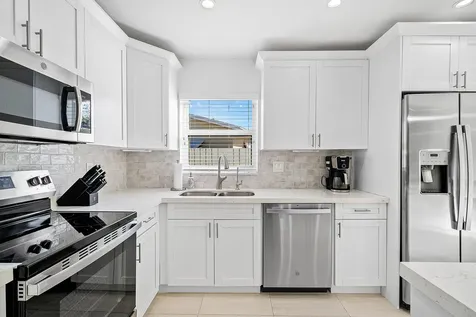 124 Oregon Lane Boca Raton FL 33487