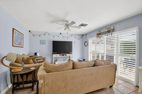 6164 Willoughby Circle Lake Worth FL 33463