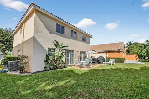 6164 Willoughby Circle Lake Worth FL 33463