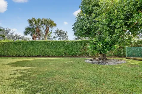6164 Willoughby Circle Lake Worth FL 33463