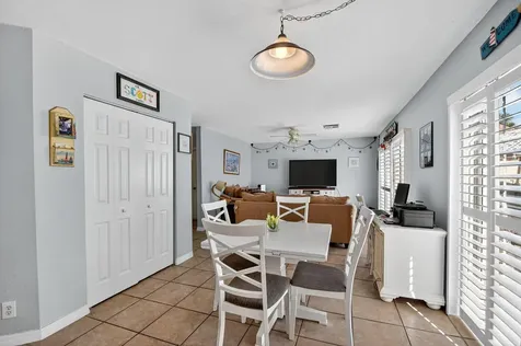6164 Willoughby Circle Lake Worth FL 33463