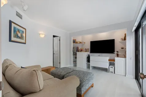 815 Tangerine Way Delray Beach FL 33483
