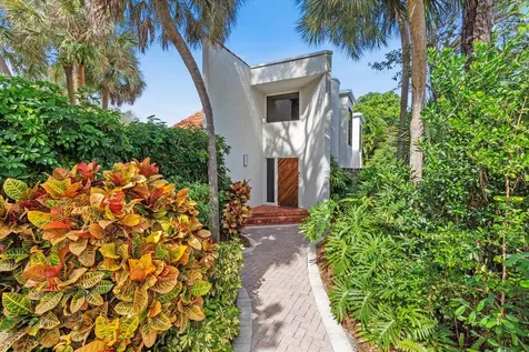 815 Tangerine Way Delray Beach FL 33483
