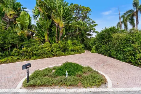 815 Tangerine Way Delray Beach FL 33483