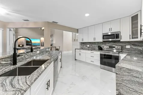 17242 Ventana Drive Boca Raton FL 33487