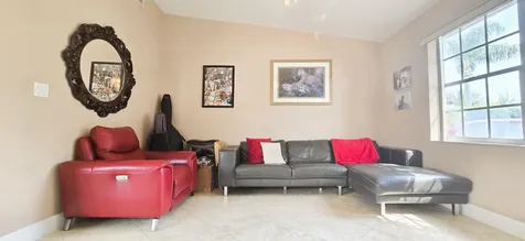 819 Colonial Road West Palm Beach FL 33405