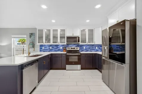 452 Se Asbury Lane Port Saint Lucie FL 34983