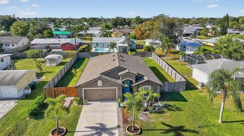 452 Se Asbury Lane Port Saint Lucie FL 34983
