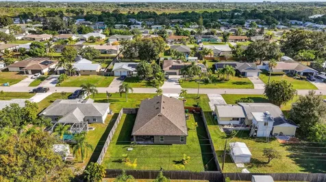 452 Se Asbury Lane Port Saint Lucie FL 34983