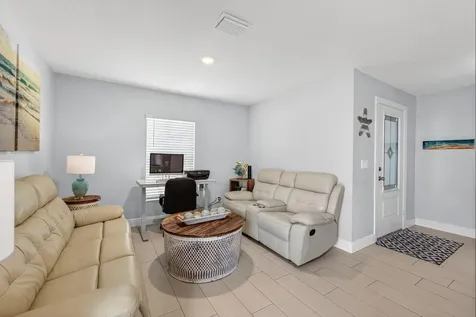 452 Se Asbury Lane Port Saint Lucie FL 34983