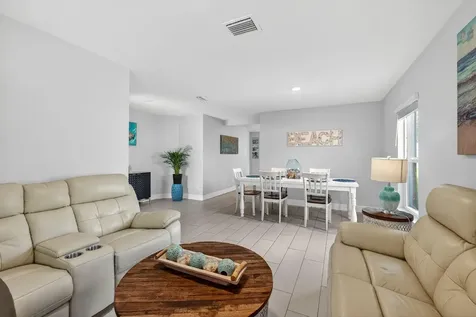 452 Se Asbury Lane Port Saint Lucie FL 34983