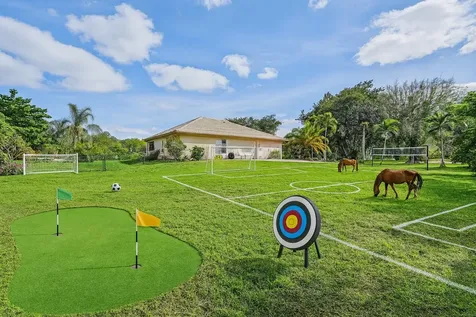 8671 155th Place Palm Beach Gardens FL 33418