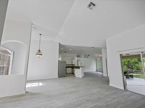 8671 155th Place Palm Beach Gardens FL 33418